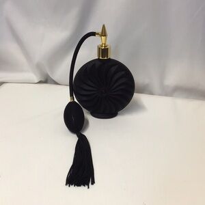 🔥Magical Black vintage matte glass  Perfume Atomizer swirl with gold top unused
